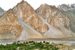 Hunza River near Gulmit with Passu Cones