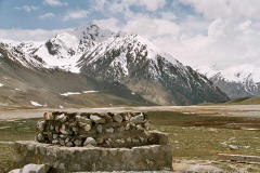 KKH at almost 20,00ft, the Khunjerab Pass into Xinjiang